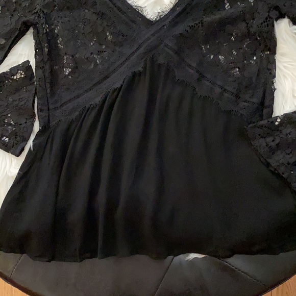 Zara lace blouse - Picture 11 of 11